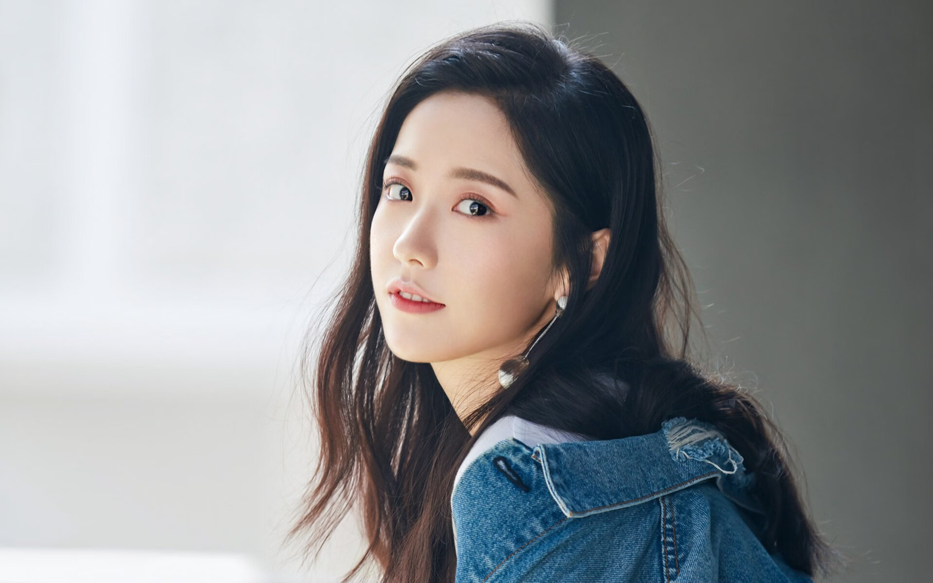 CS2 战术新思路引领比赛趋势,cs二战版