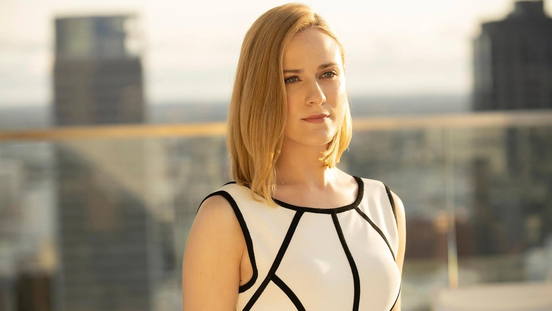 _科技融入网球：视频裁判系统提升比赛公正性_，网球裁判视频教学视频