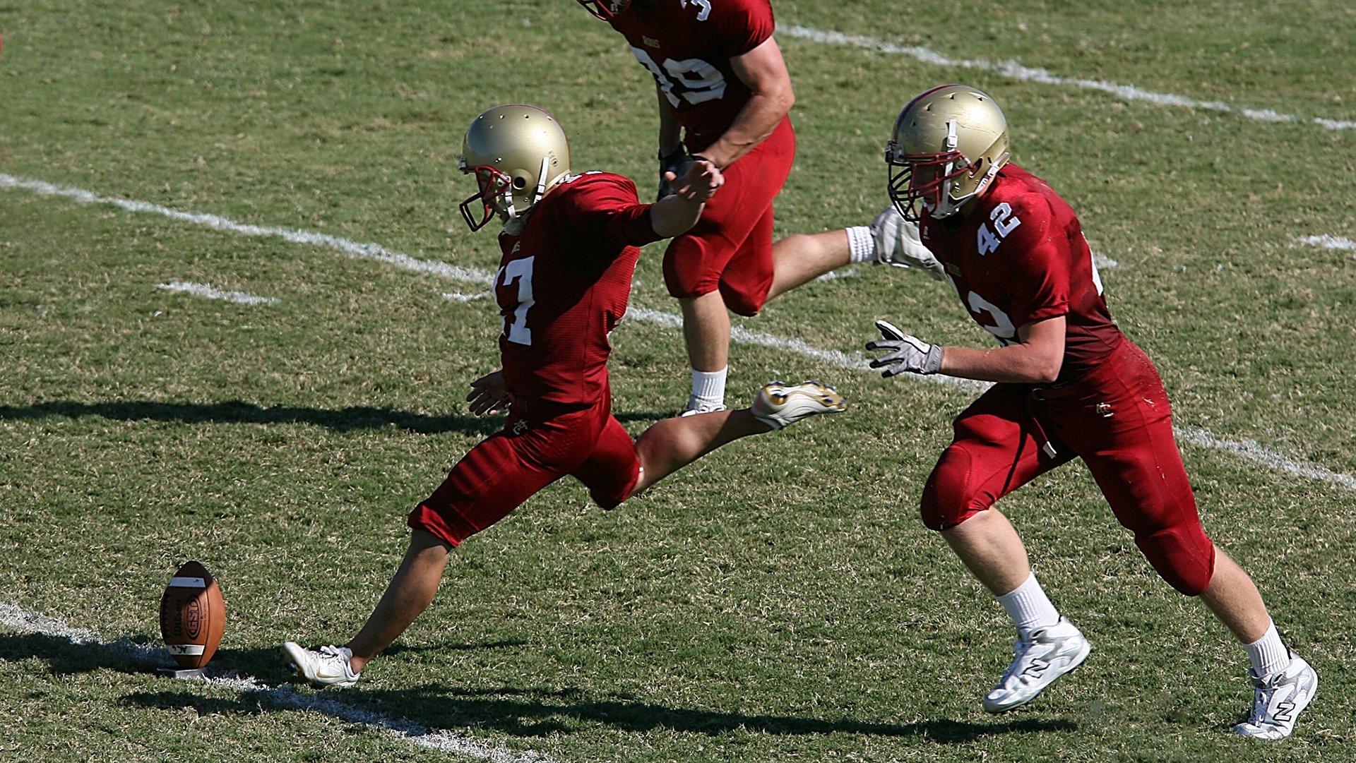 “青少年足球训练体系全面深化,培养未来精英”,青少年足球训练大纲 中国足协