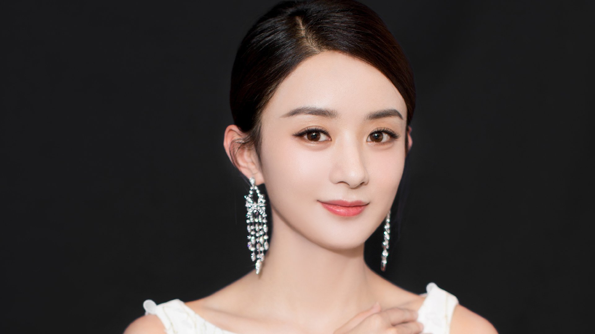 世俱杯官方-东契奇创赛季第十次三双，MVP争夺进入白热化，东契奇多少次三双