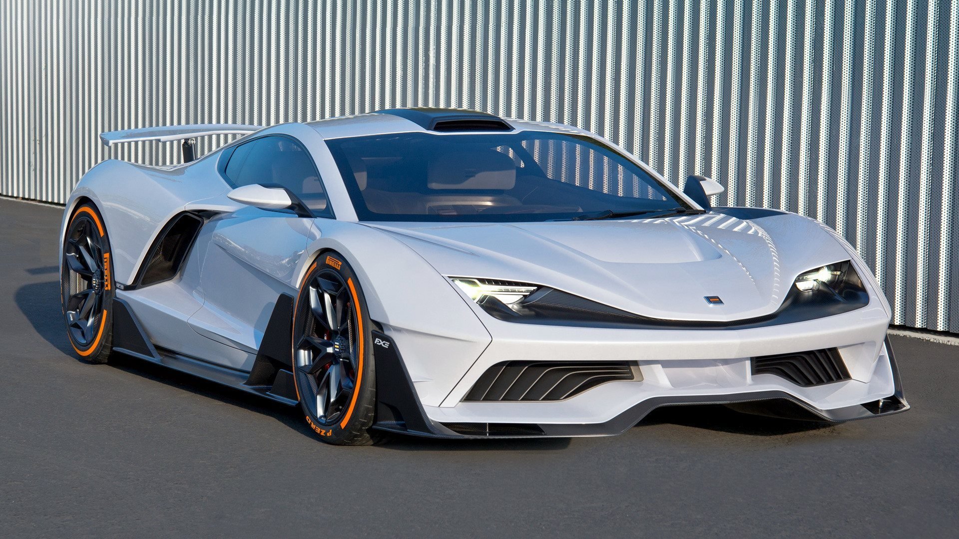 以运动传递奋发精神,鼓励青少年积极向上,青年人请以运动致青春作文800字