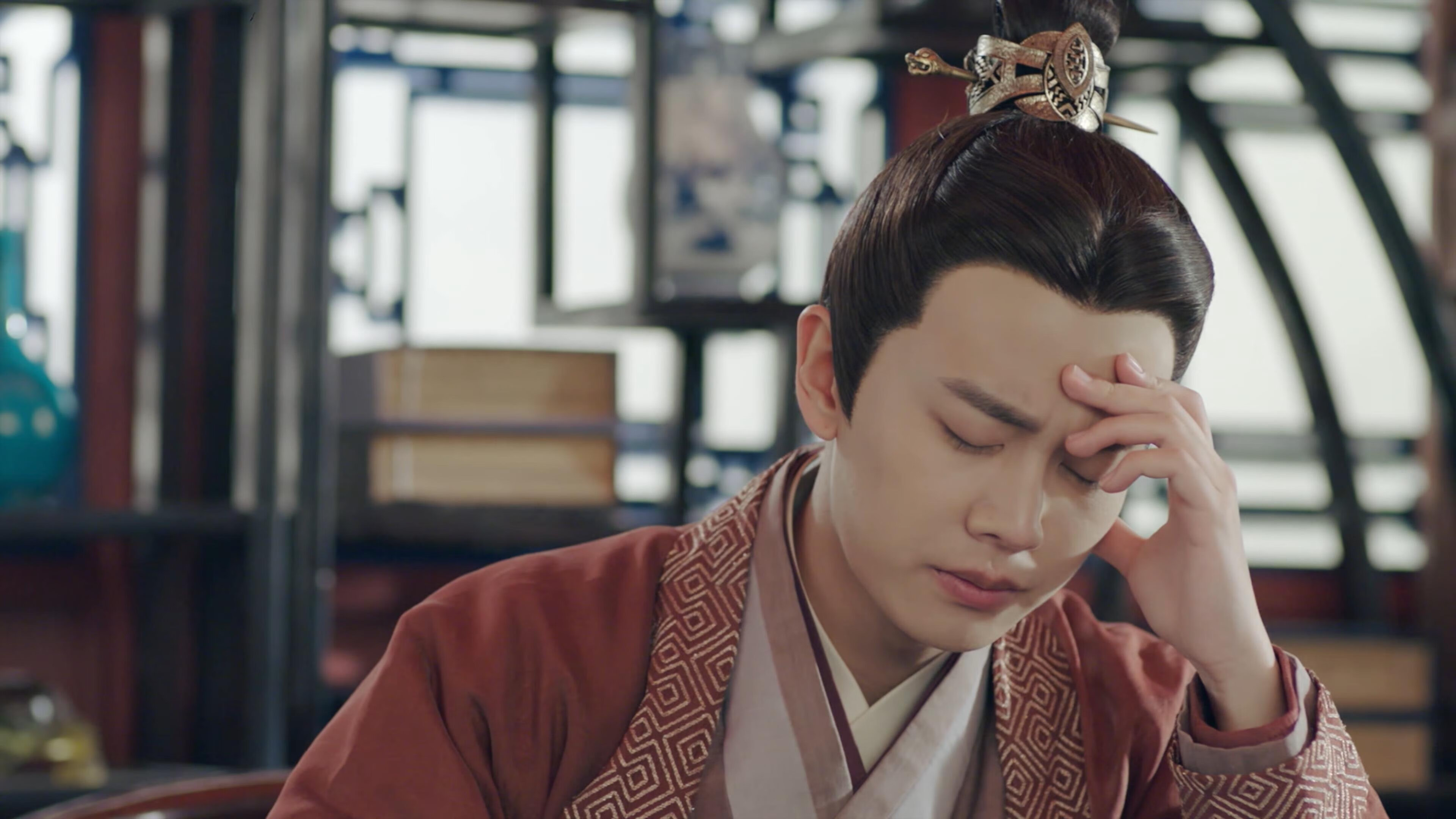 今年联盟中篮板最多的球员是谁？，联盟篮板榜