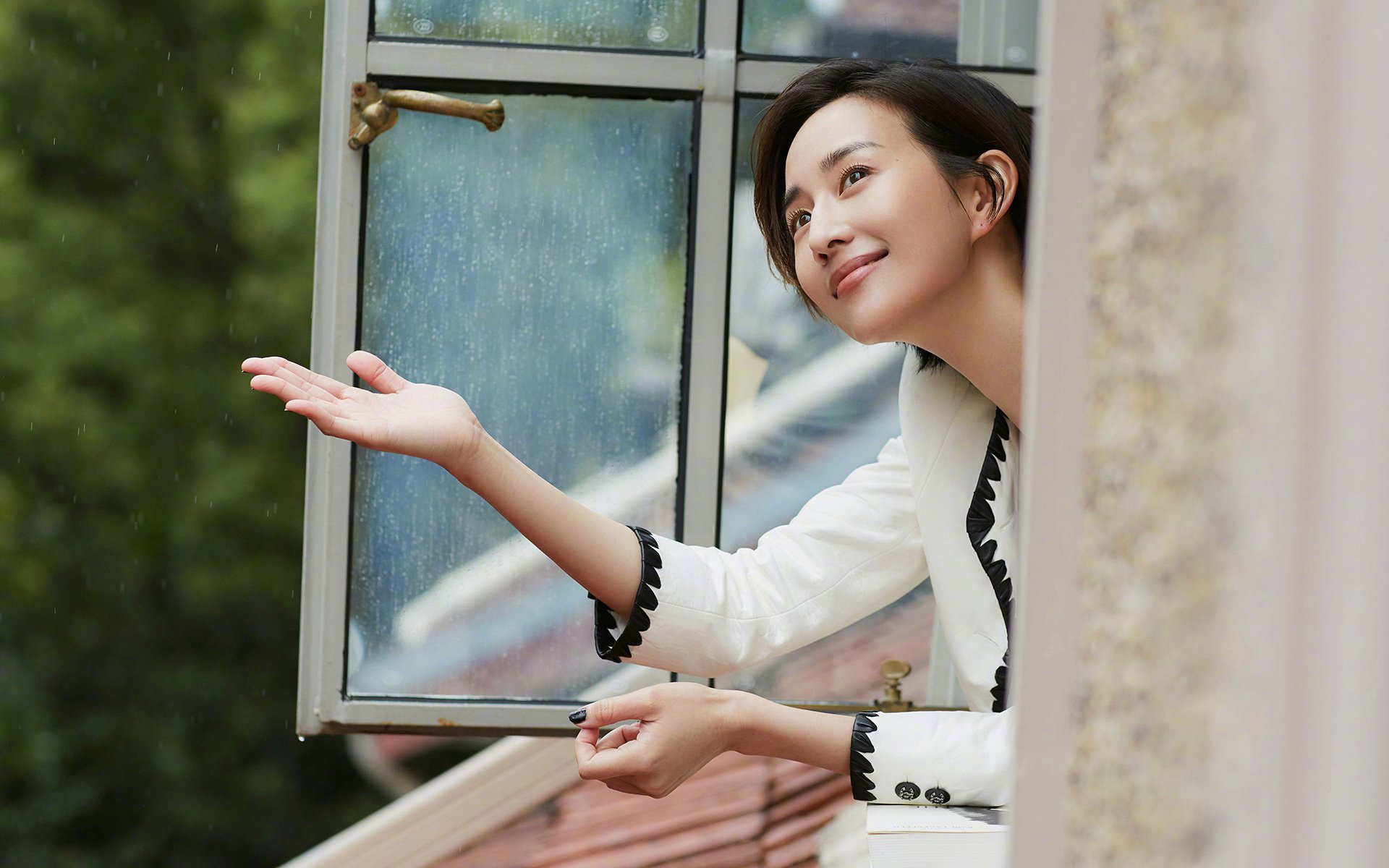 世俱杯足球-中超联赛的俱乐部运营模式优化方案实施，中超俱乐部经营情况