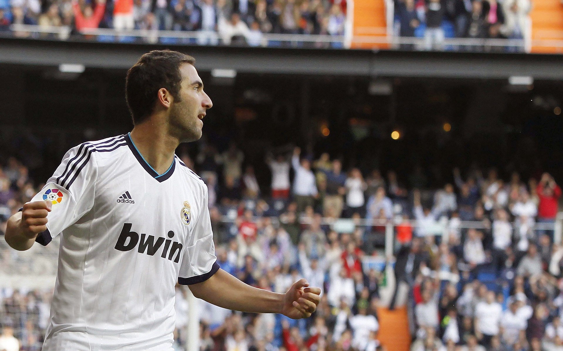 富勒姆进攻端表现活跃,白百合冲击保级区,富勒姆vs伯恩利预测