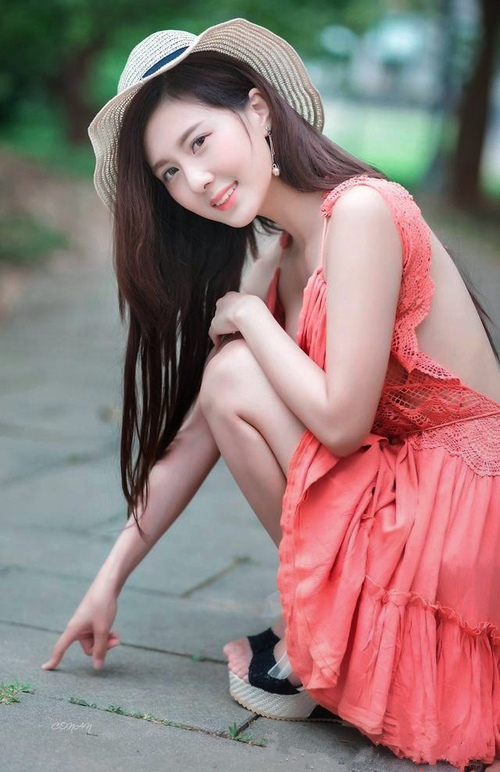 布鲁诺·卡博克洛在NBA夏季联赛中展现篮板能力,布鲁诺-卡波科洛