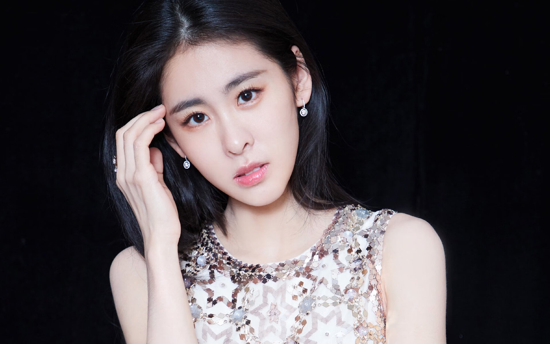 萨索洛胜出,继续在法国联赛保级之路上紧追,萨索洛对国际米兰足球直播